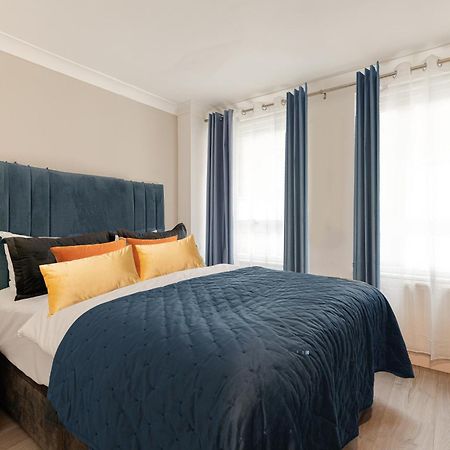 Explore The Most Exquisite West-End From A Harrods Family And Couple Home Λονδίνο Εξωτερικό φωτογραφία