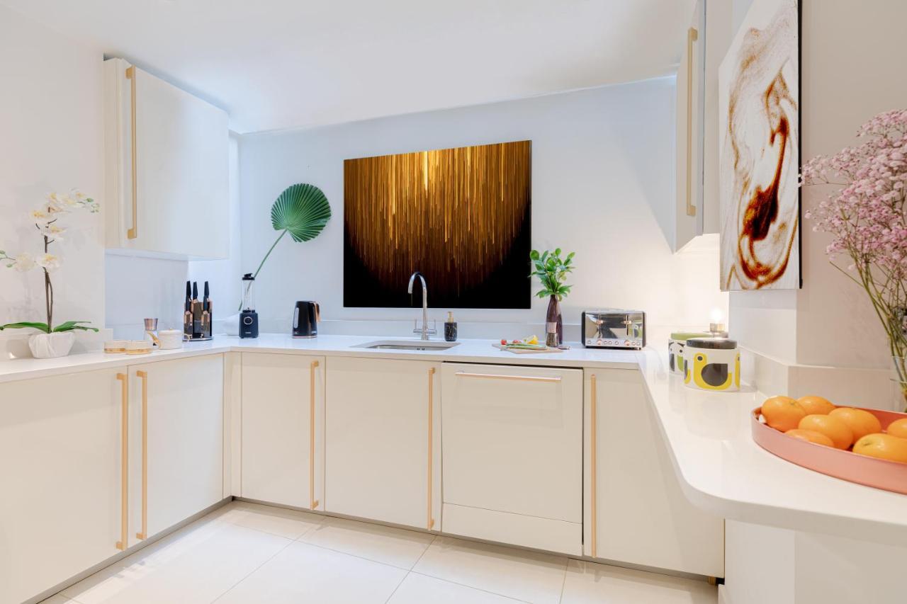 Explore The Most Exquisite West-End From A Harrods Family And Couple Home Λονδίνο Εξωτερικό φωτογραφία